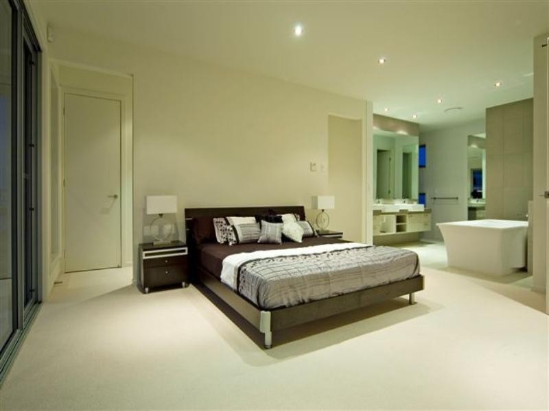 Hope Island QLD 4212