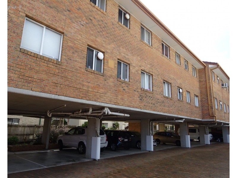 16/4 Brighton Street, Biggera Waters QLD 4216