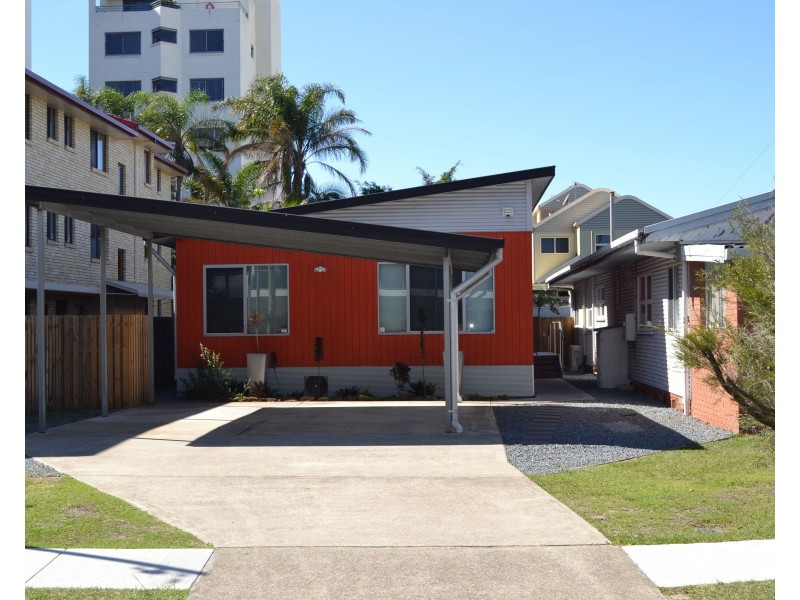 21 Labrador Street, Labrador QLD 4215