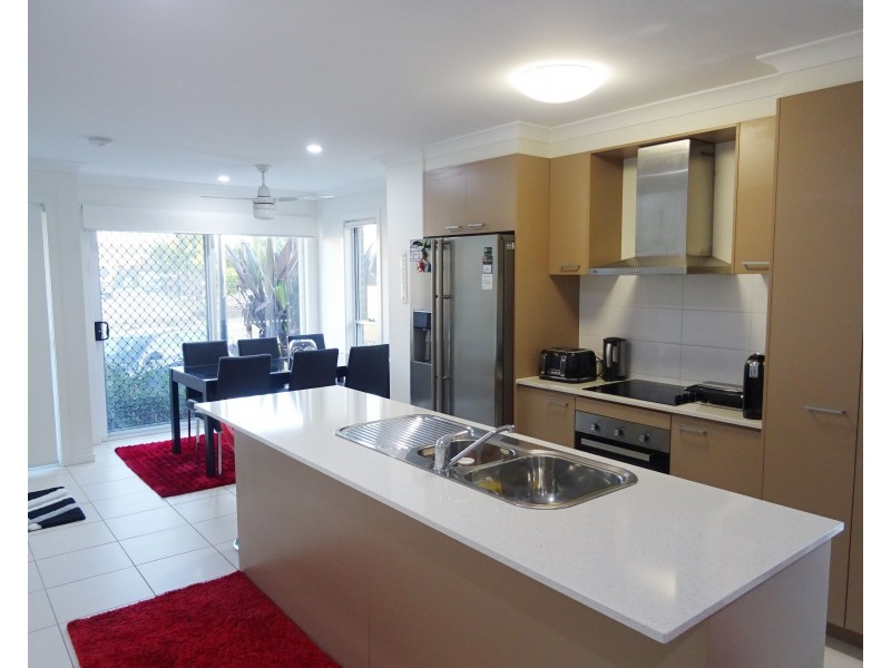 5 Savanna Gardens, Pimpama QLD 4209