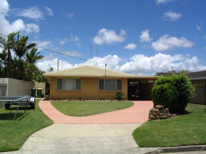 24 Vaggelas Crescent, Biggera Waters QLD 4216