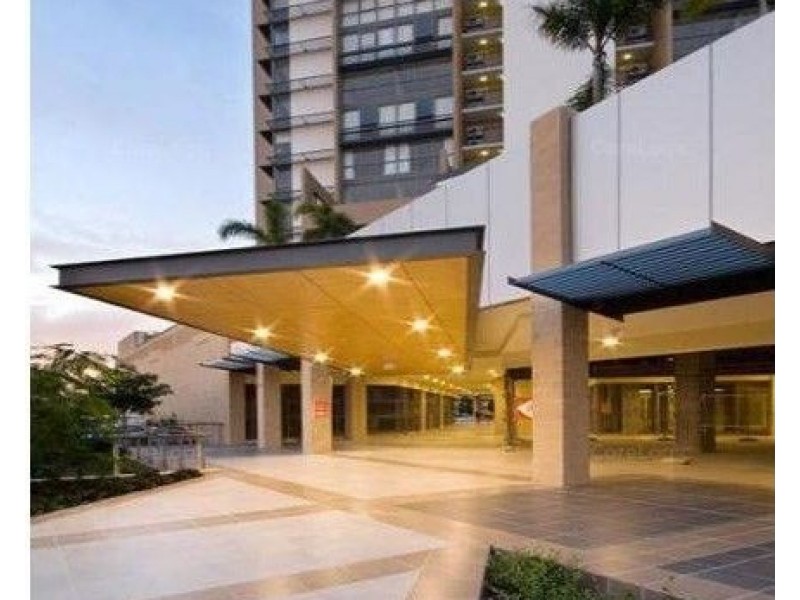 202/105 Scarborough Street, Southport QLD 4215