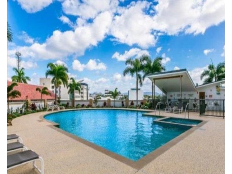 202/105 Scarborough Street, Southport QLD 4215