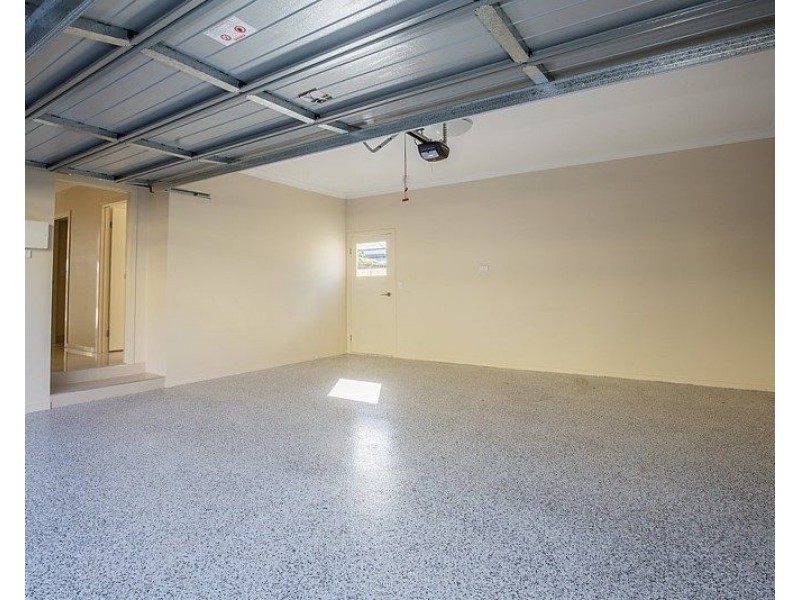 1/37 Parker Street, Labrador QLD 4215