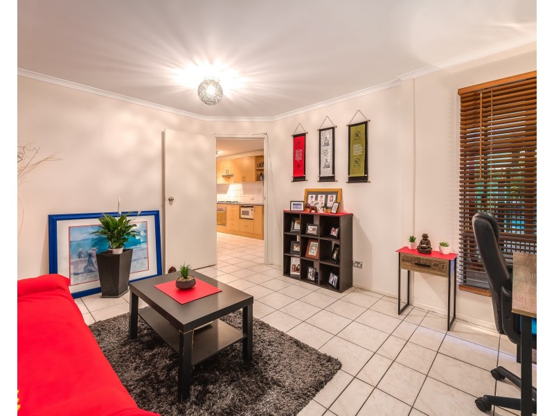 5 Cowry Place, Helensvale QLD 4212