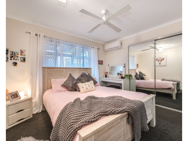 5 Cowry Place, Helensvale QLD 4212