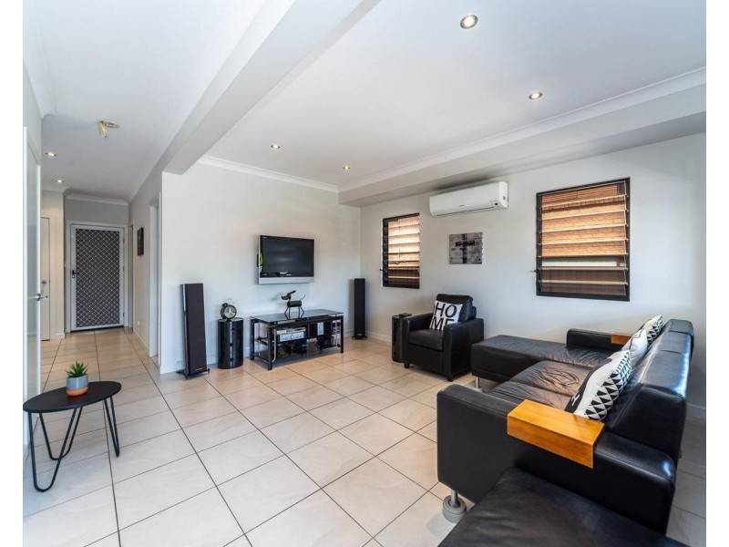 1/40 Bayview Street, Runaway Bay QLD 4216