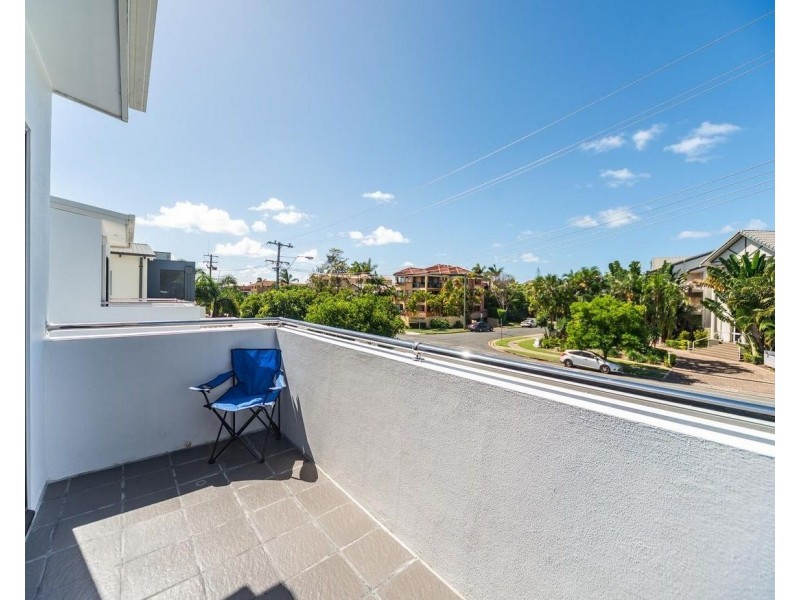 1/40 Bayview Street, Runaway Bay QLD 4216