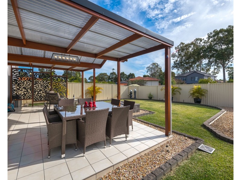 101 Christina Ryan Way, Arundel QLD 4214