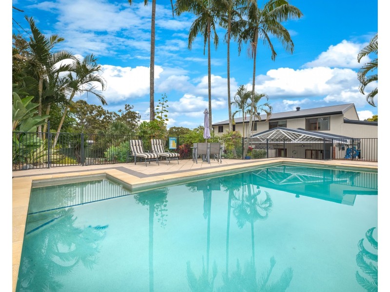 11 Wolvi Place, Helensvale QLD 4212