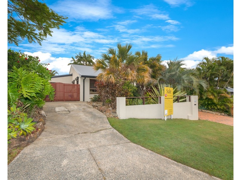 11 Wolvi Place, Helensvale QLD 4212