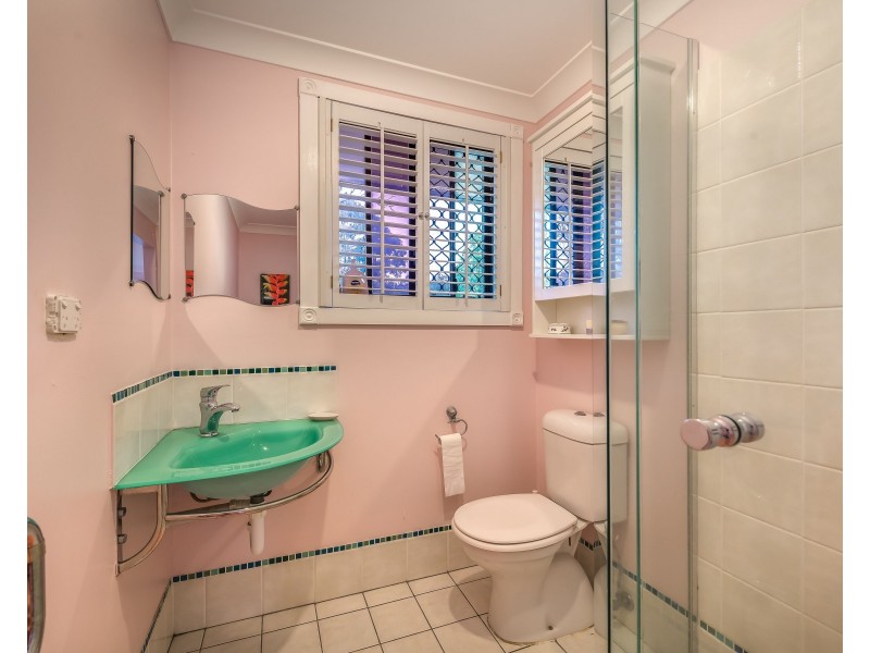 11 Wolvi Place, Helensvale QLD 4212