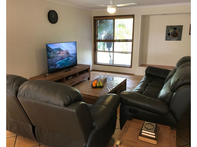 189 Discovery Drive, Helensvale QLD 4212