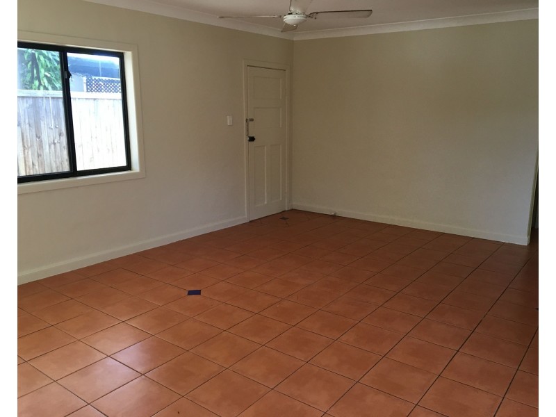 29 Tallara Street, Coombabah QLD 4216