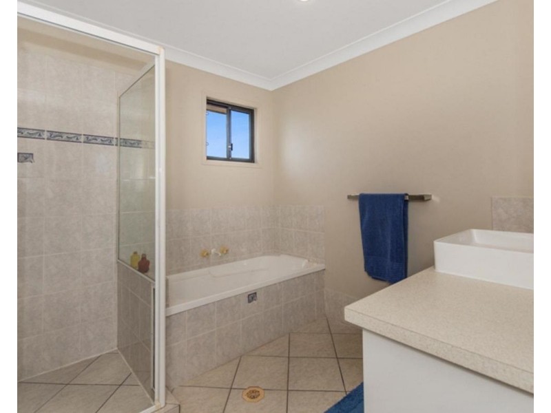 23 Corai Close, Pacific Pines QLD 4211