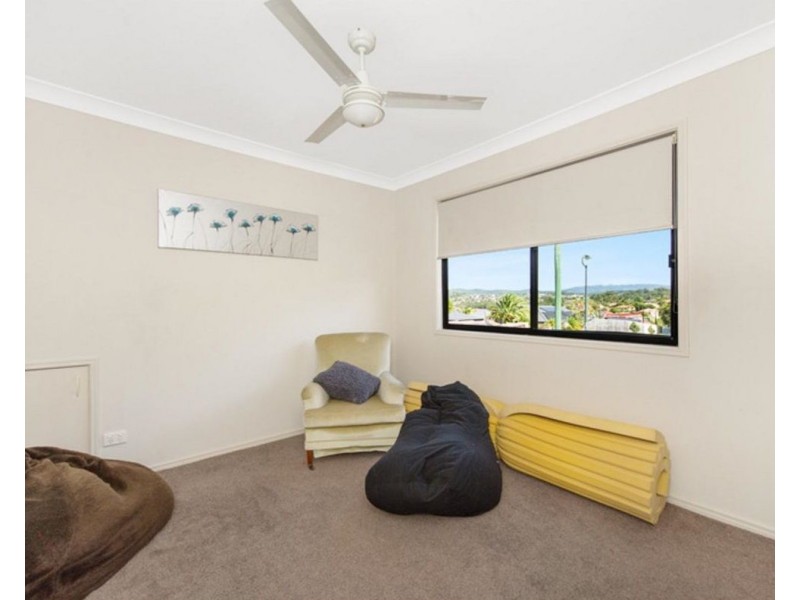 23 Corai Close, Pacific Pines QLD 4211