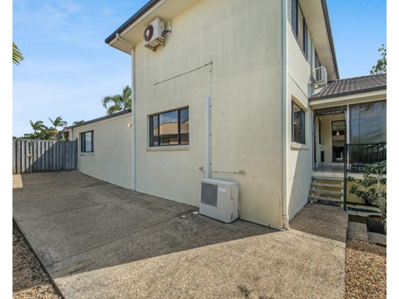 23 Corai Close, Pacific Pines QLD 4211