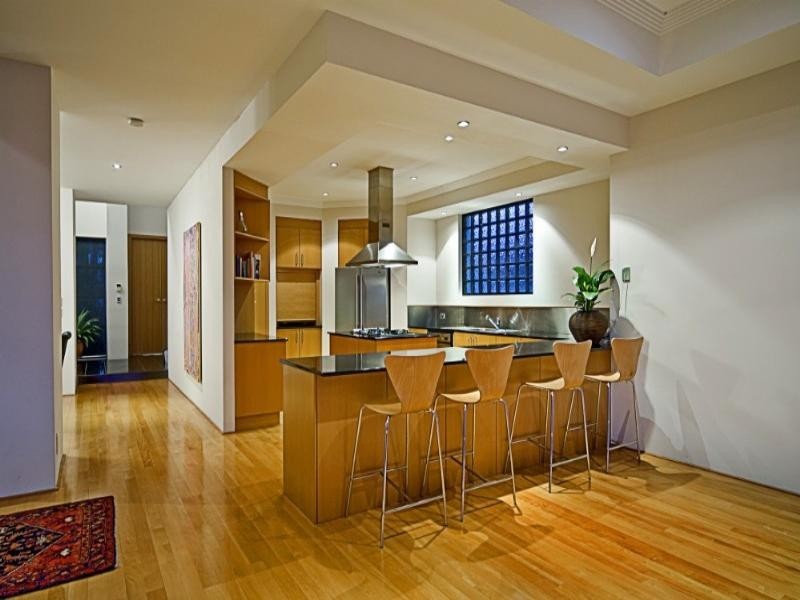 Paradise Point QLD 4216