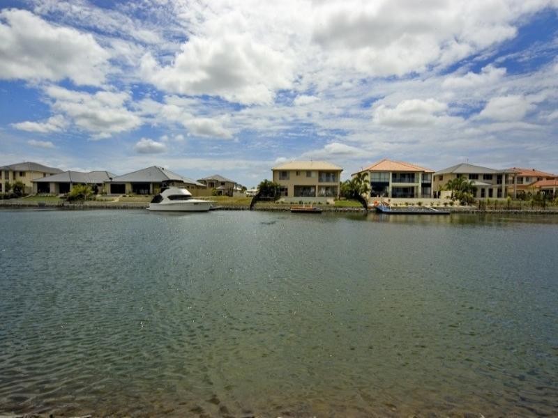 7 Pipers Point, Helensvale QLD 4212