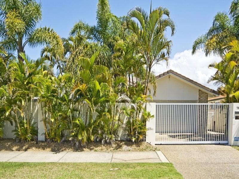 70 Limetree Parade, Runaway Bay QLD 4216