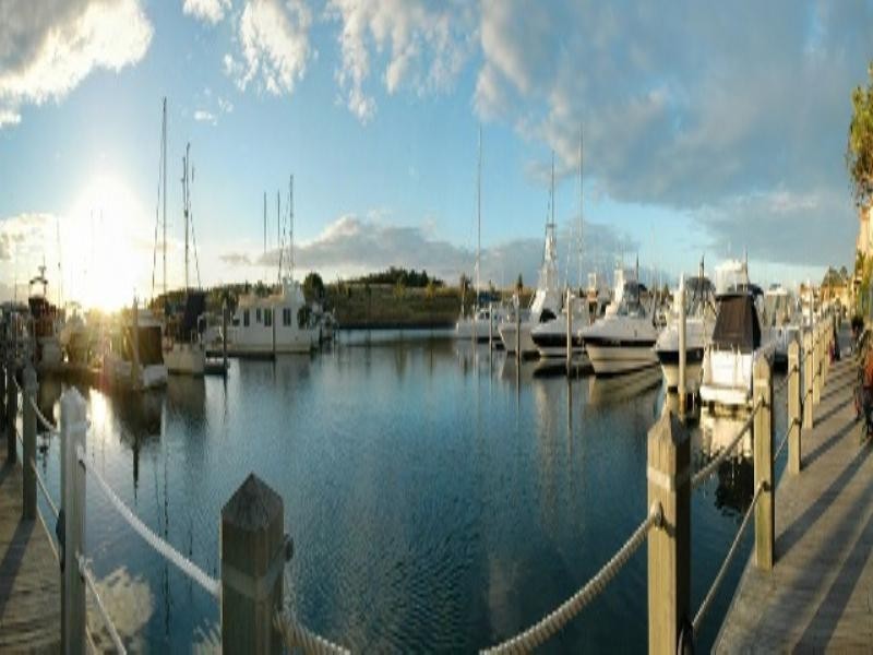 Hope Island QLD 4212