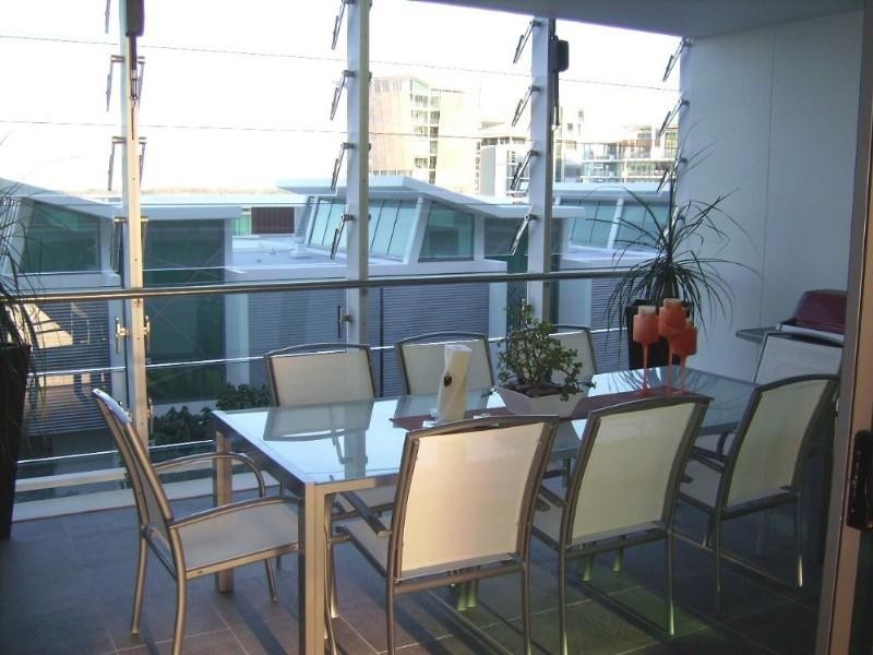 Paradise Point QLD 4216