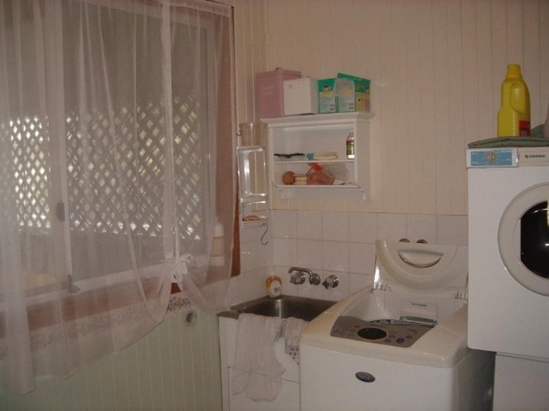 Hope Island QLD 4212