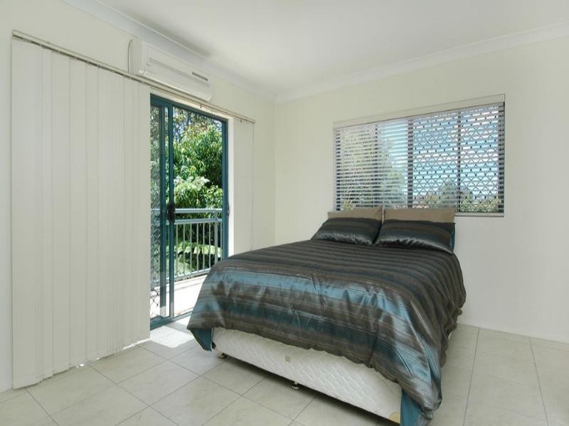 Biggera Waters QLD 4216