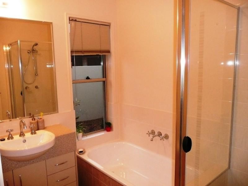 37 East Quay Drive, Biggera Waters QLD 4216