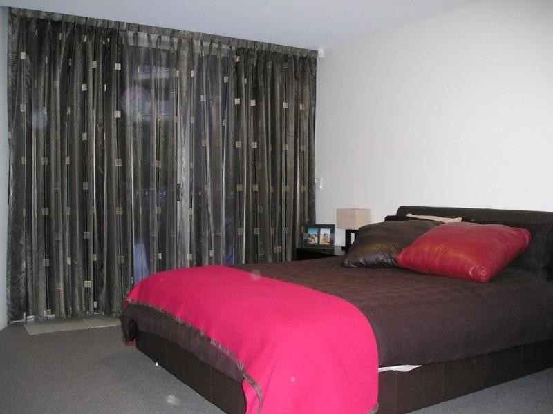 Hope Island QLD 4212
