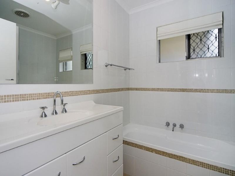 132 Hansford Road, Coombabah QLD 4216