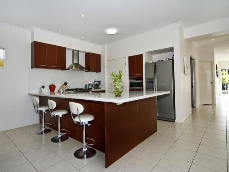 Oxenford QLD 4210
