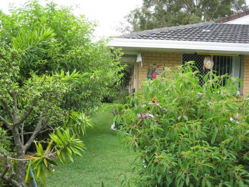 34 Broadwater Street, Runaway Bay QLD 4216