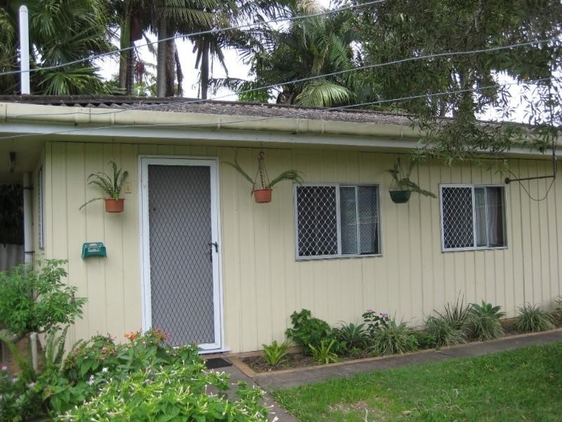 34 Broadwater Street, Runaway Bay QLD 4216