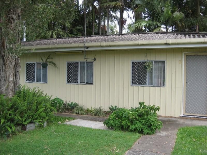 34 Broadwater Street, Runaway Bay QLD 4216