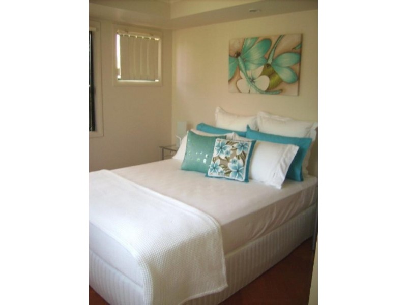 Runaway Bay QLD 4216