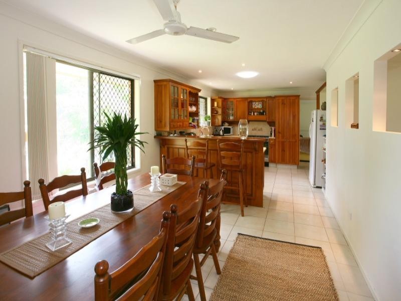 26 Hammond Drive, Gaven QLD 4211