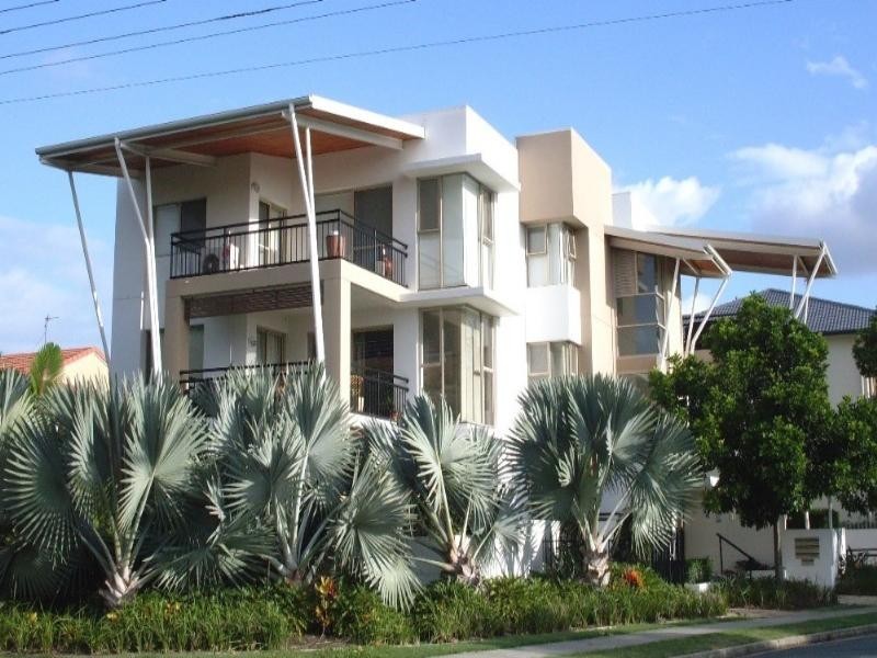 Biggera Waters QLD 4216