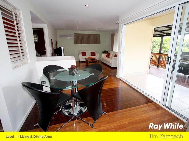 13 Algona Street, Labrador QLD 4215