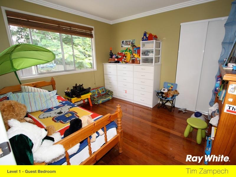 13 Algona Street, Labrador QLD 4215