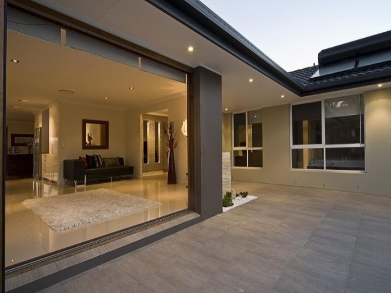 13 Nirvana Court, Runaway Bay QLD 4216