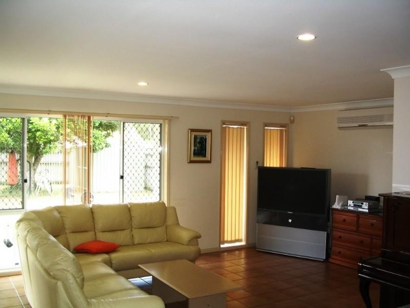 3 Lefroy Drive, Coombabah QLD 4216