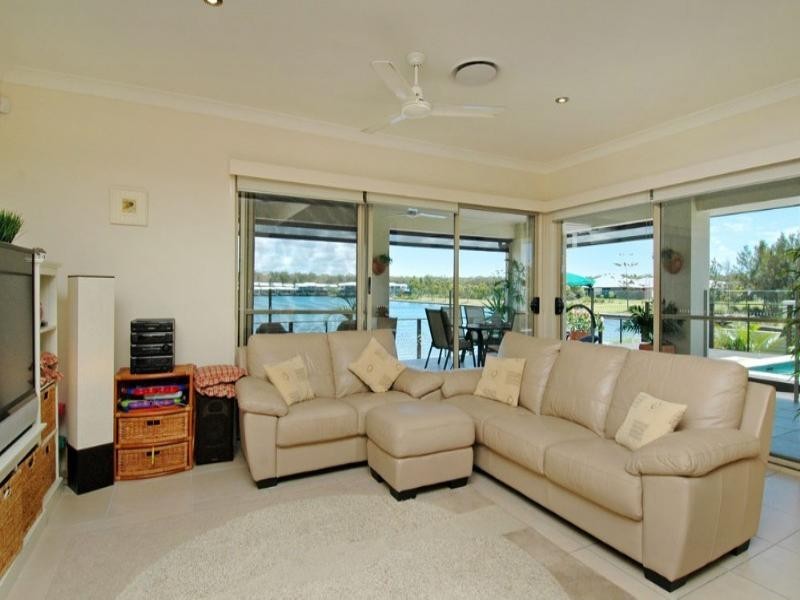 Runaway Bay QLD 4216