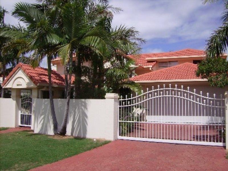 Runaway Bay QLD 4216