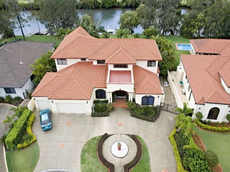 33 Champagne Boulevard, Helensvale QLD 4212