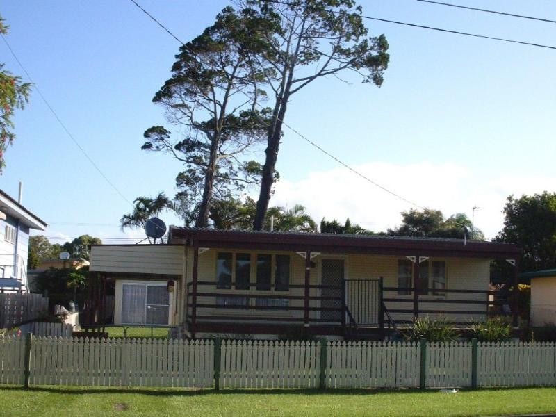 Paradise Point QLD 4216