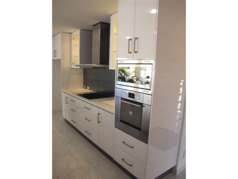 Hope Island QLD 4212