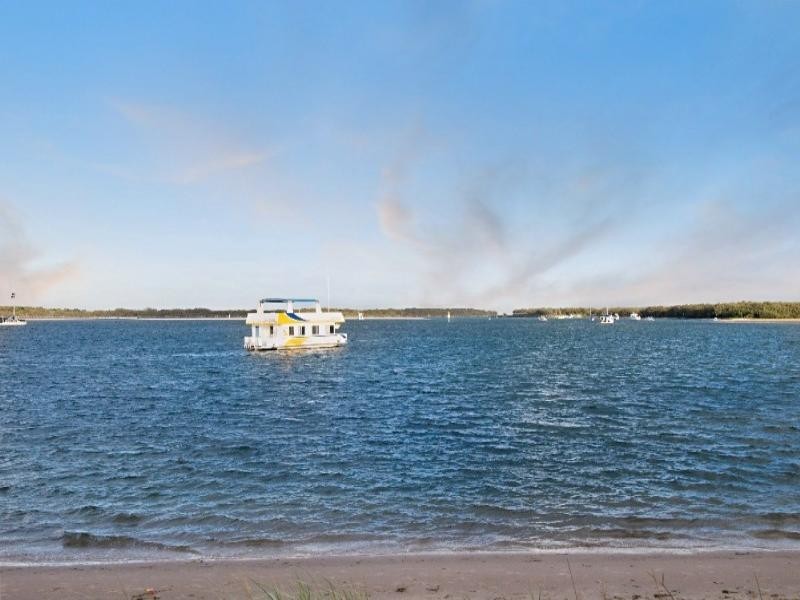 Biggera Waters QLD 4216