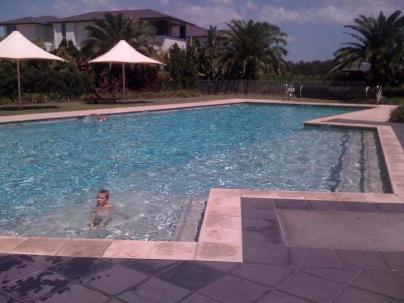 Hope Island QLD 4212