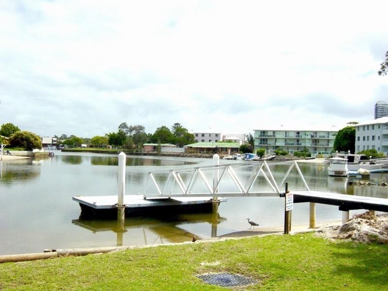 Biggera Waters QLD 4216